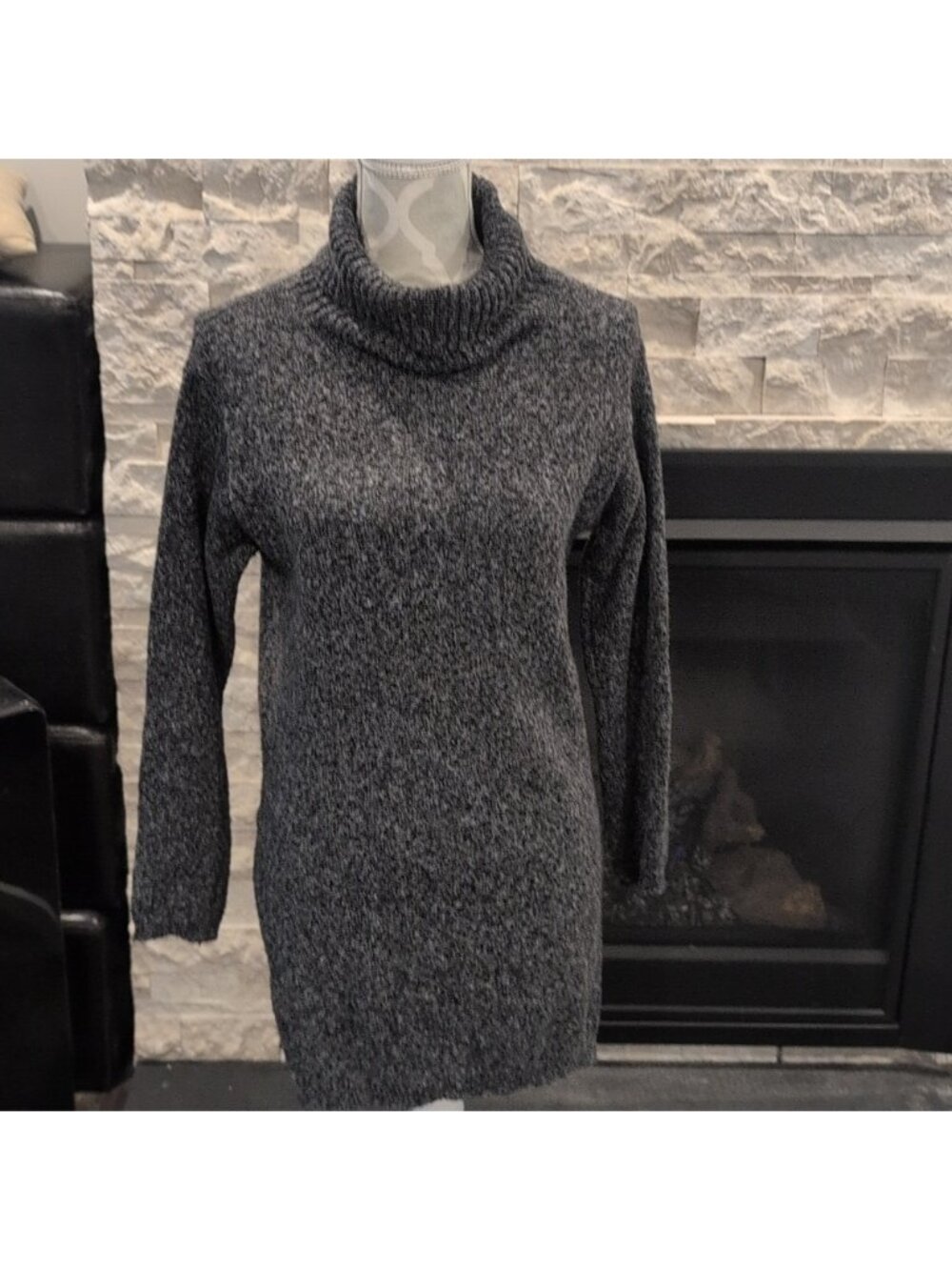 Noul By Oak and Fort Long Turtle Neck sweater